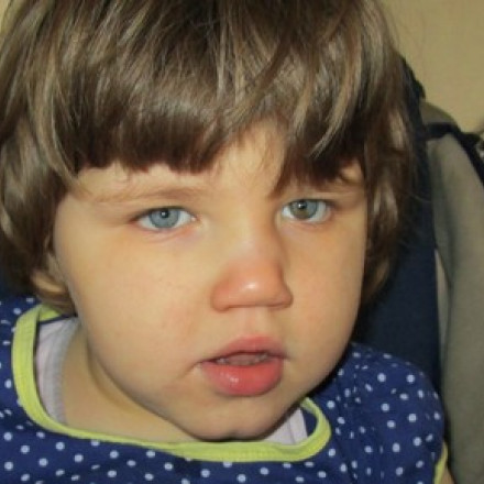 Полина Комолова